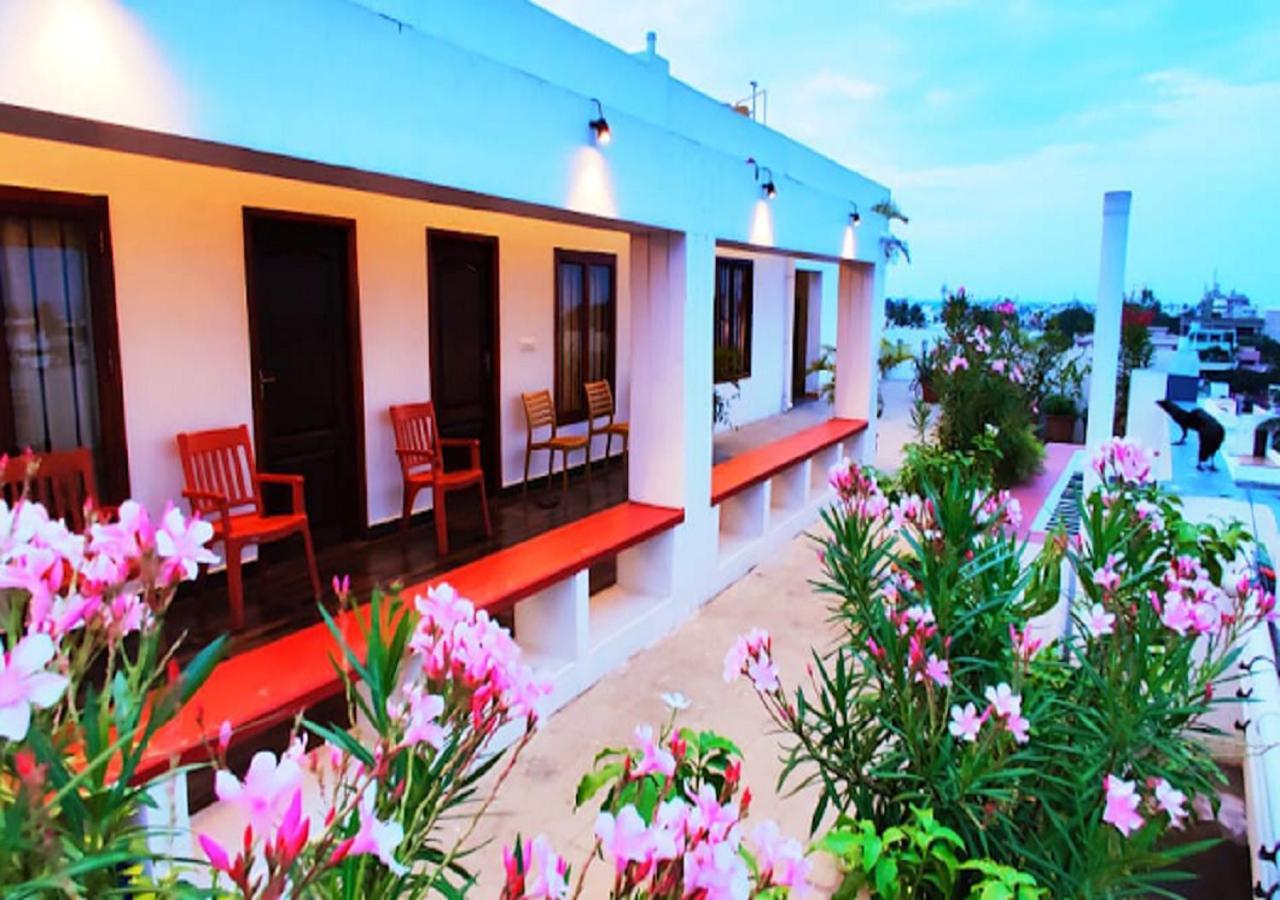 The French Villa Elite Puducherry Exterior foto